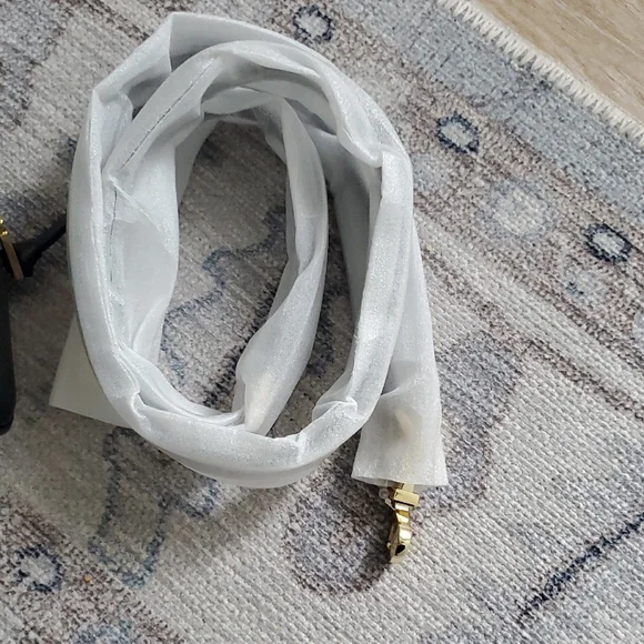 Tory Burch Robinson Plaid Boston Satchel Bag Purse with Crossbody Strap - Picture 2 of 16